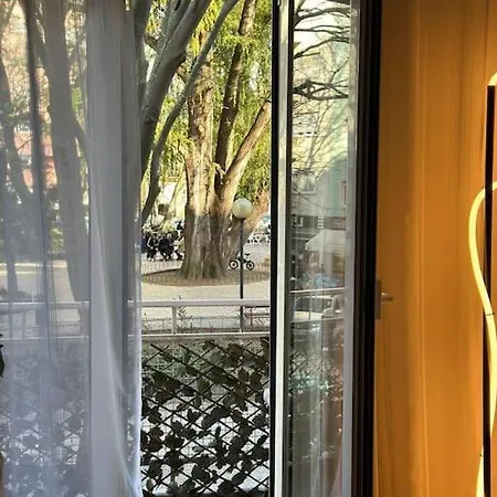 Garden 63 - Jardim Da Parada - Campo De Ourique 아파트 리스본