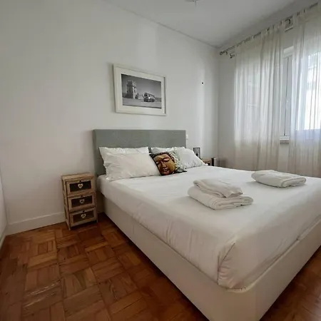 Garden 63 - Jardim Da Parada - Campo De Ourique * 리스본